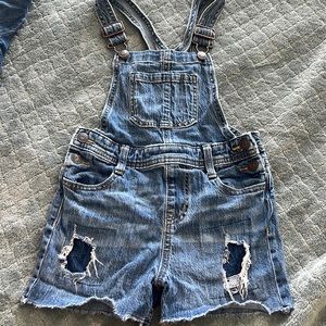 Stumper short style from act n jack size 6/6x